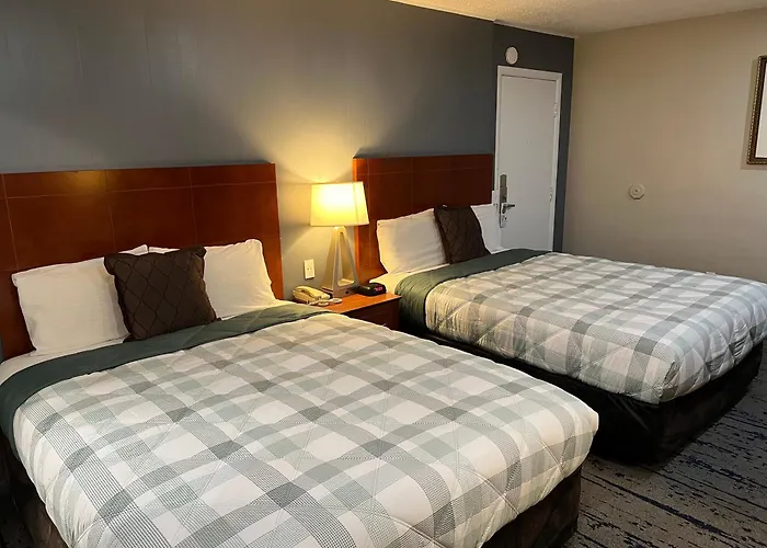 Travelers Inn Eugene University