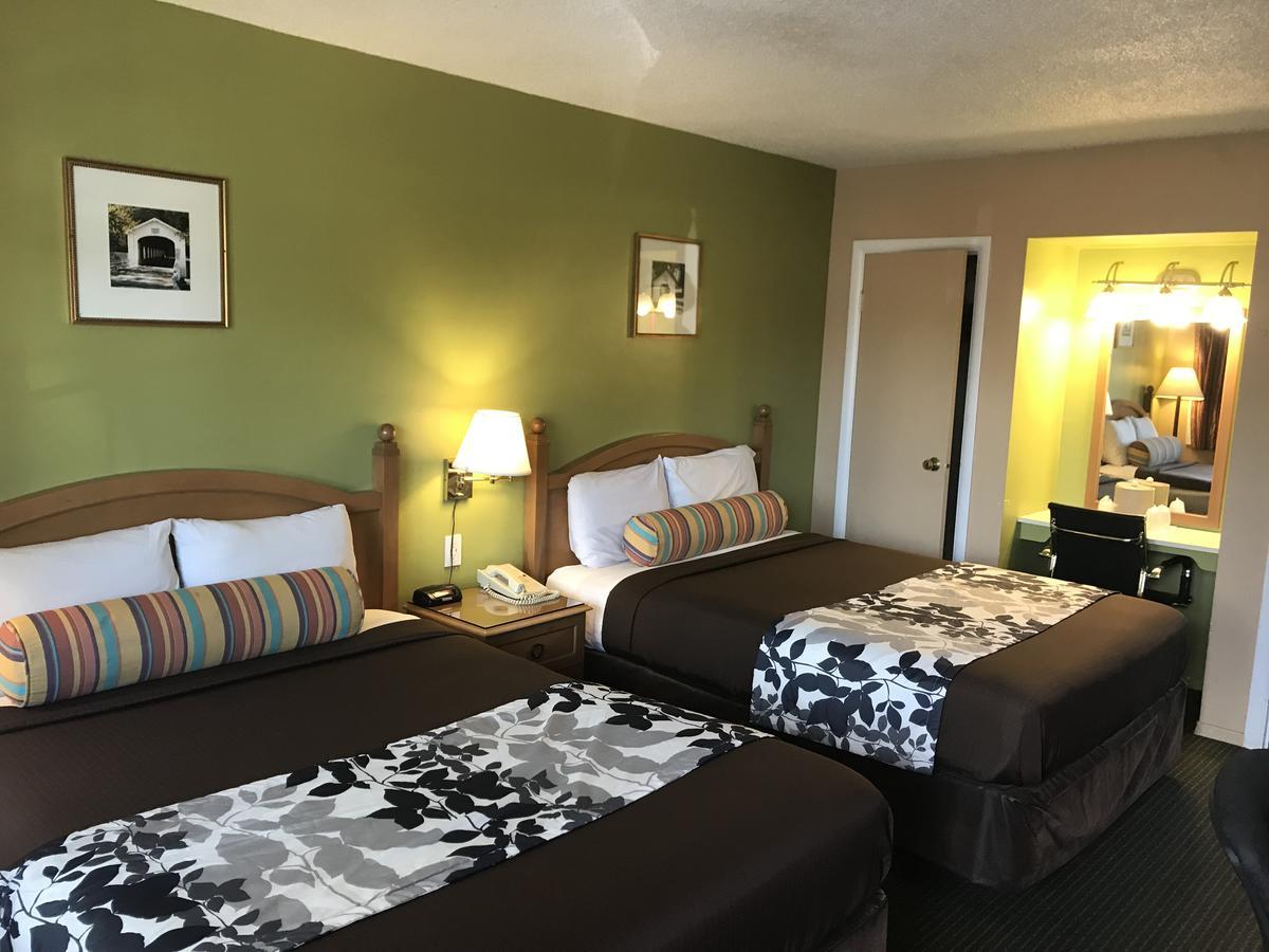 Motel Travelers
